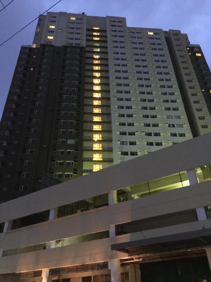 カガヤン・デ・オロ Avida Towers - Aspira Tower1アパートホテル エクステリア 写真